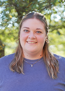 images/Holway ECC/Staff pictures/Liz Riley.jpg Liz Riley